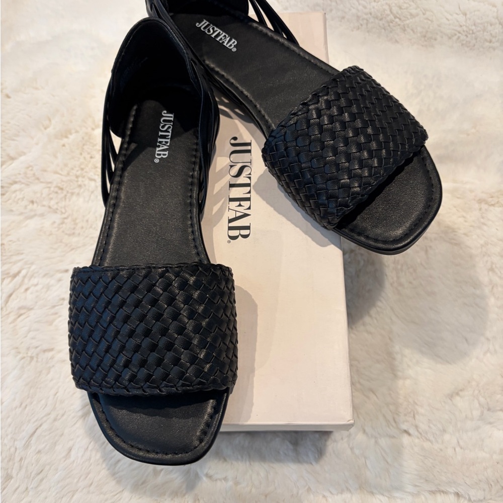JustFab Black Woven Slide Sandals‎